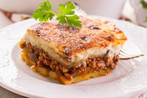 Moussaka (μουσακάς)