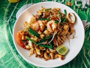 Pad Thai (ผัดไทย)